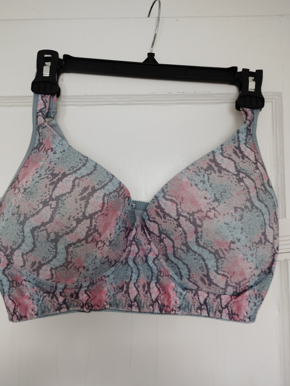 Rhonda Shear Set Of 2 Pastel Pink & Blue Snake-Print W/ Lace Support Bra 1x